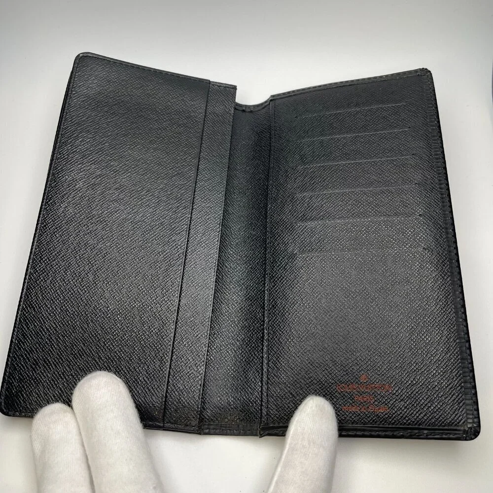 LOUIS VUITTON Vintage Epi Porte Cartes Credit Long Wallet, Black - Preowned